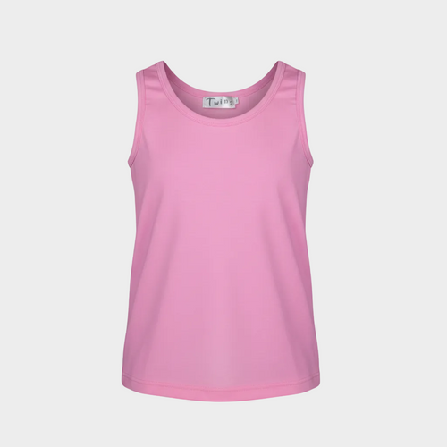 Pink vest ghost mannequin