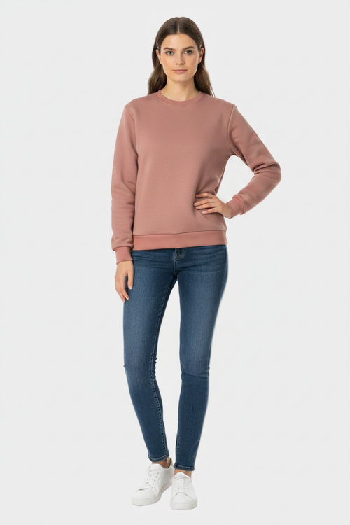 Pullover on Model